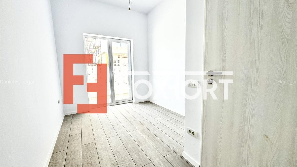 Apartament cu 3 camere semidecomandat în Giroc - 9