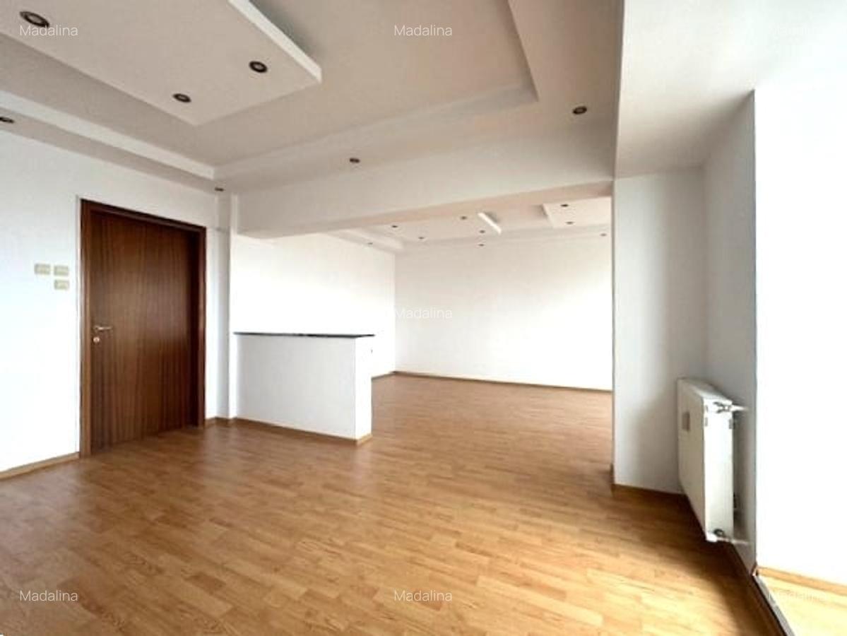 Apartament cu 4 camere decomandat, mobilat în Decebal - 6