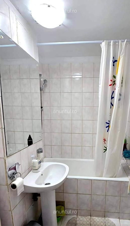 Dorobanti, Perla, metrou, decomandat - 10