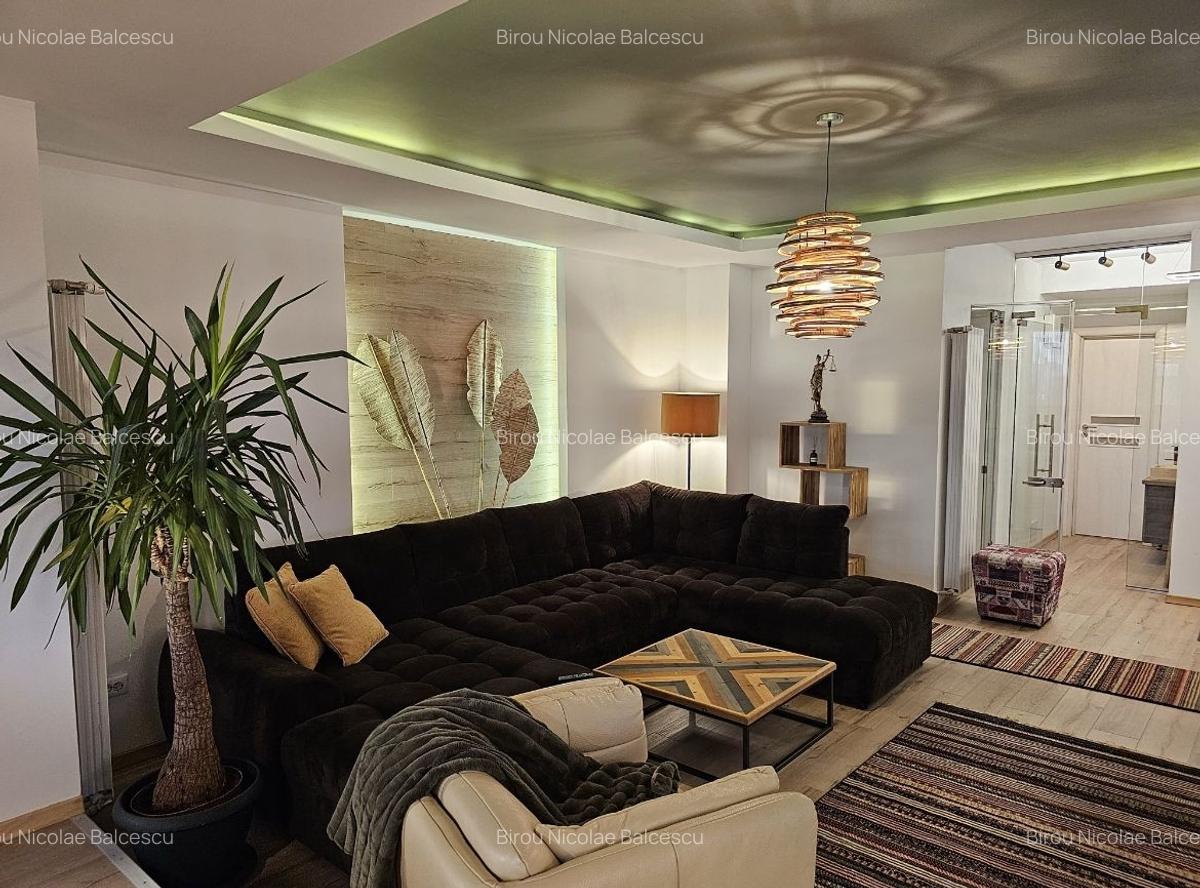 Apartament 3 camere Lux + Loc de Parcare situat in zona P-ta Presei Libere - 1 Apartament 3 camere Lux + Loc de Parcare situat in zona P-ta Presei Libere - 1