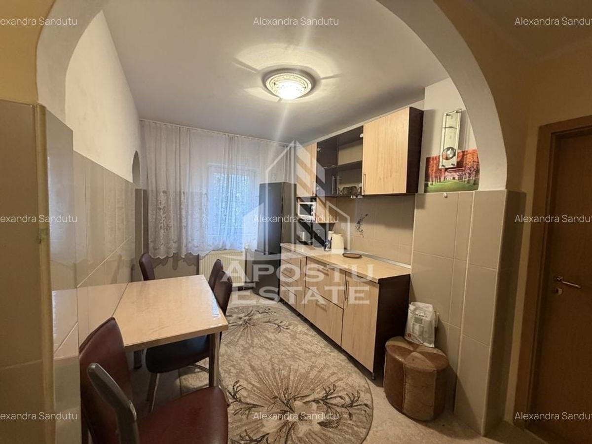 Apartament 3 camere , Centrala Proprie , Lipovei - 5