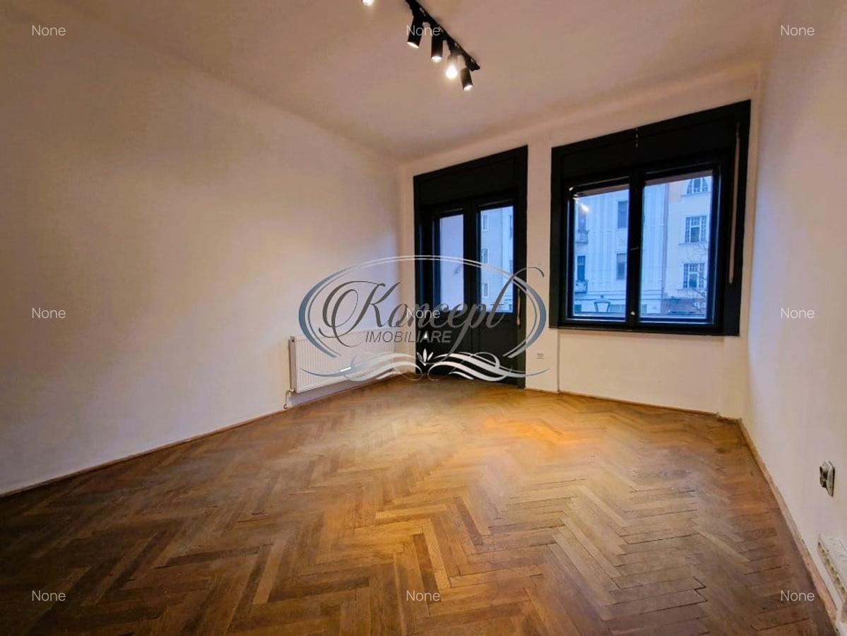 Apartament central cu farmec istoric pe Bulevardul Eroilor - 7
