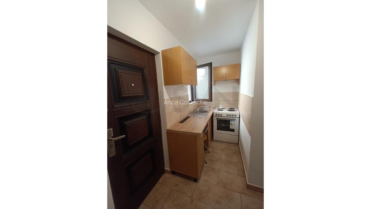 REV2005358 Casa de vanzare Giulesti - 12