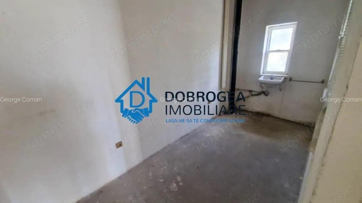 ZONA ULTRACENTRALA-CLADIRE CU 4 NIVELE , SUPRAFATA 300 MP - 6 ZONA ULTRACENTRALA-CLADIRE CU 4 NIVELE , SUPRAFATA 300 MP - 6