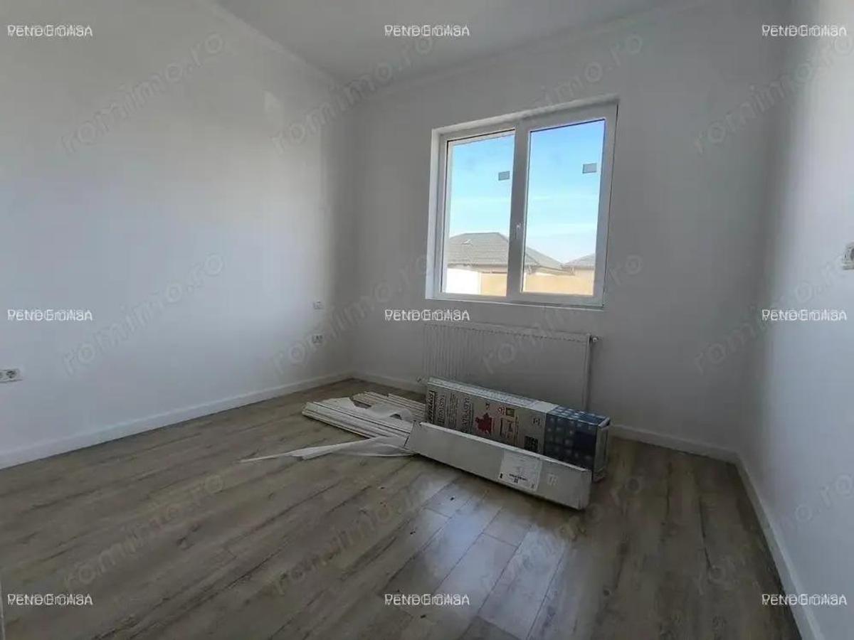 Vila parter 4 camere + Teren 355mp | COMISION 0% - 9