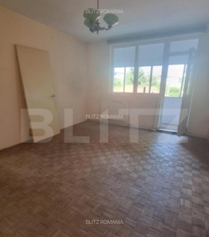 Apartament 2 camere, etaj intermediar, zona verde, ideal pe - 1