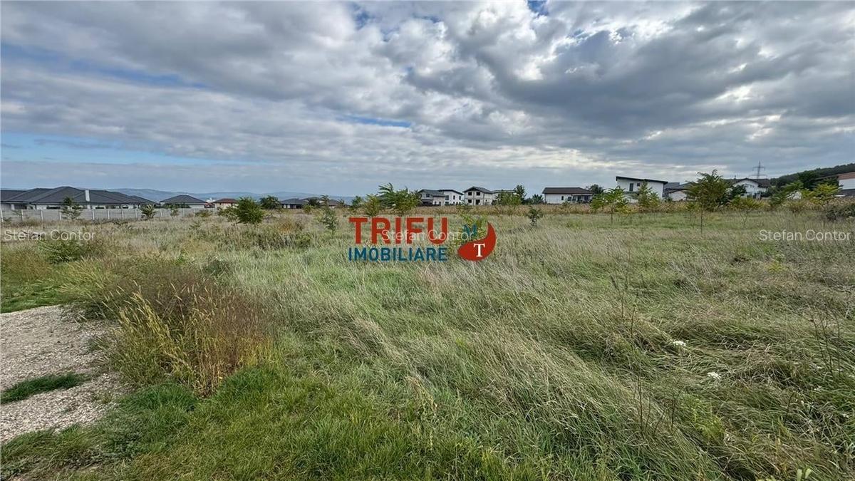 Teren de vânzare 550 mp cu autorizație de construcție - 2