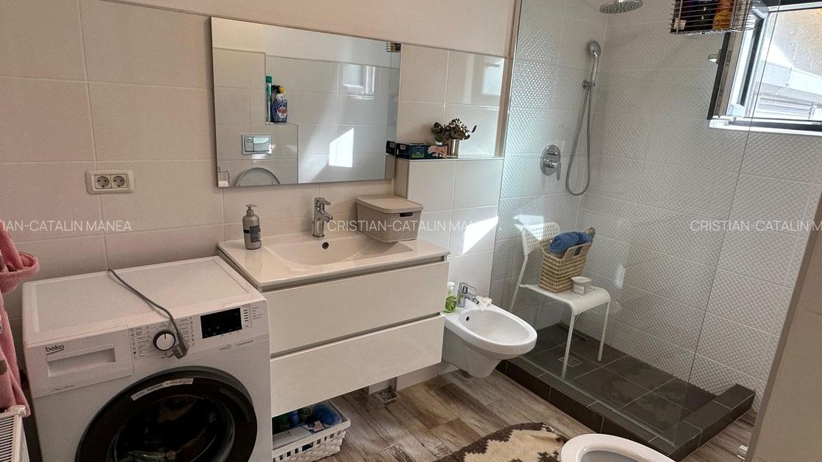 Vila modernă  în Lumina – complet mobilată și utilată - 31