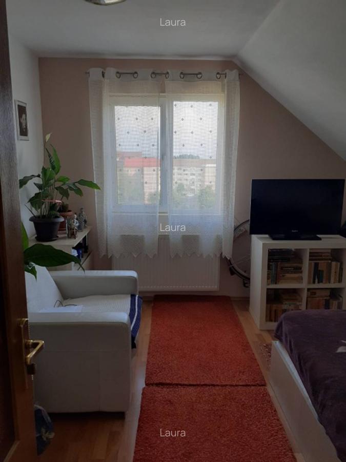 Apartament 3 camere, spatios si luminos - 6