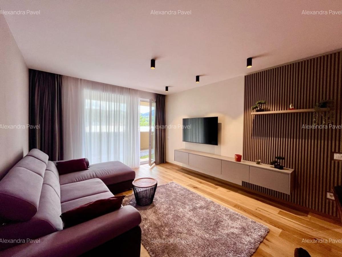 Studio modern in Urban Plaza - 1