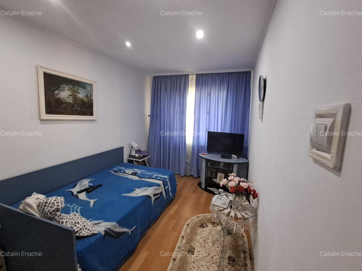 Apartament 3 camere Zona Jandarmerie - Strada Plevnei - etaj 3/3  - 65 mp - 14