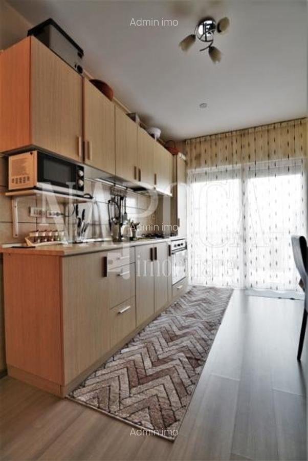 Apartament 3 camere de vanzare in Floresti - 3
