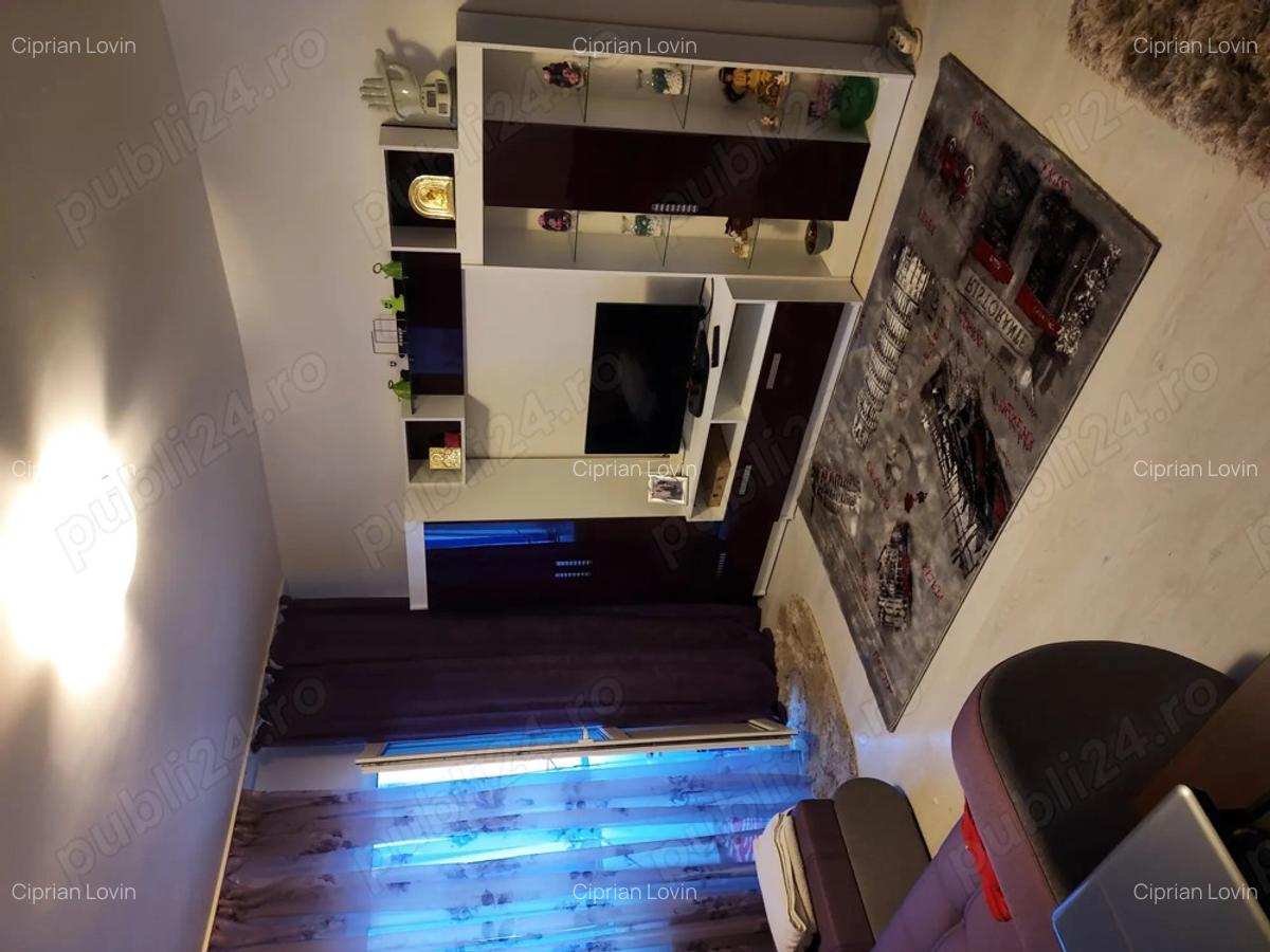 Vand apartament sau schimb cu casa - 2