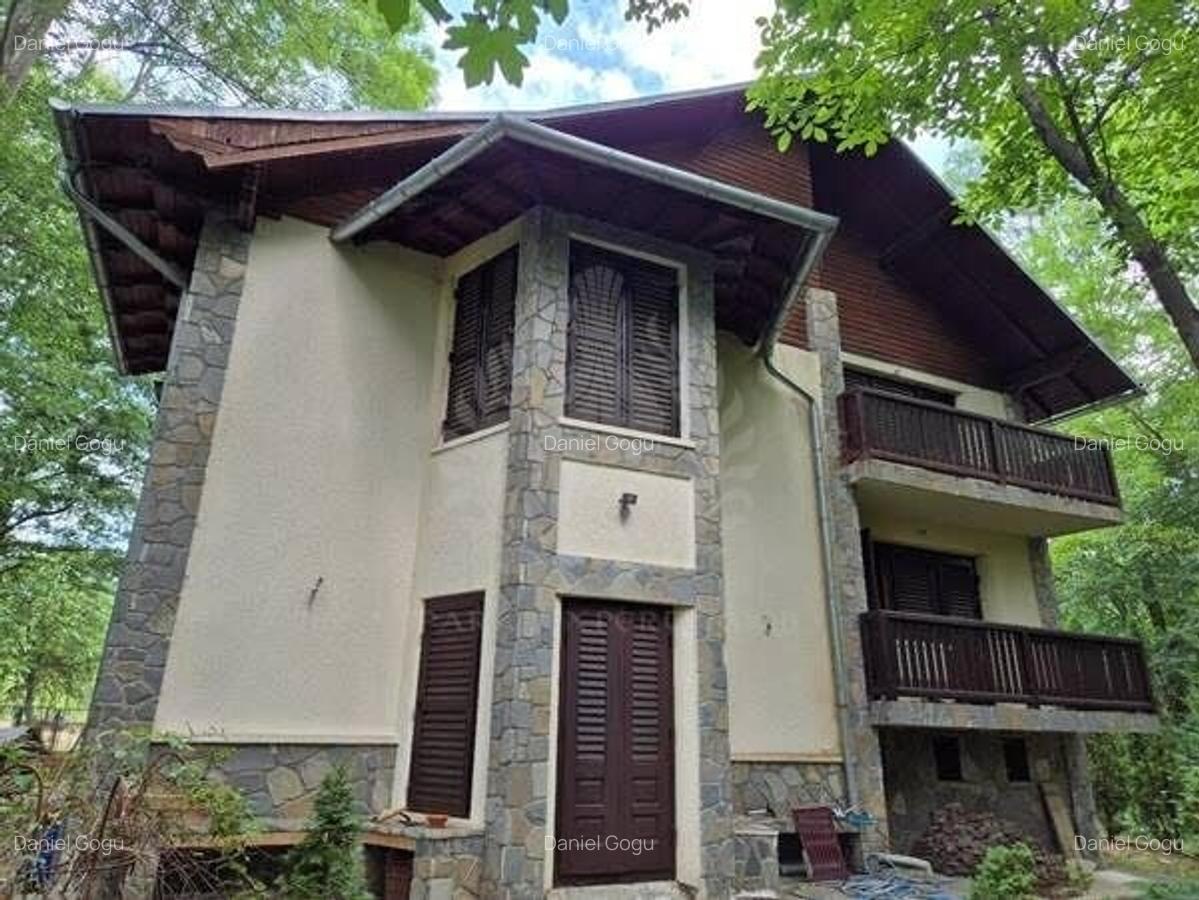 CASA DE VACANTA//CORNU DE JOS - 3