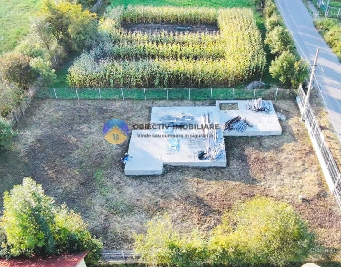 TEREN cu temelie ciment  PANGARATI - STEJARU - 10