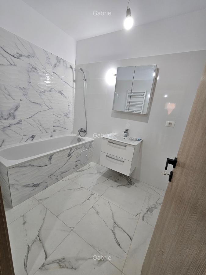 Apartament cu 2 camere decomandat în Lujerului - 13