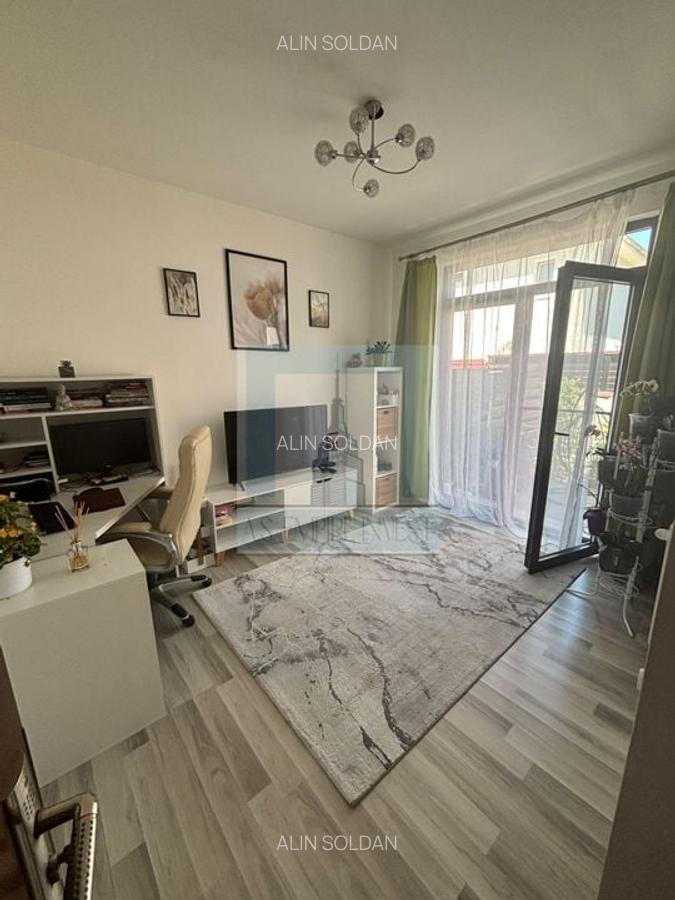 Apartament cu 3 camere decomandat, mobilat în Sânpetru - 2
