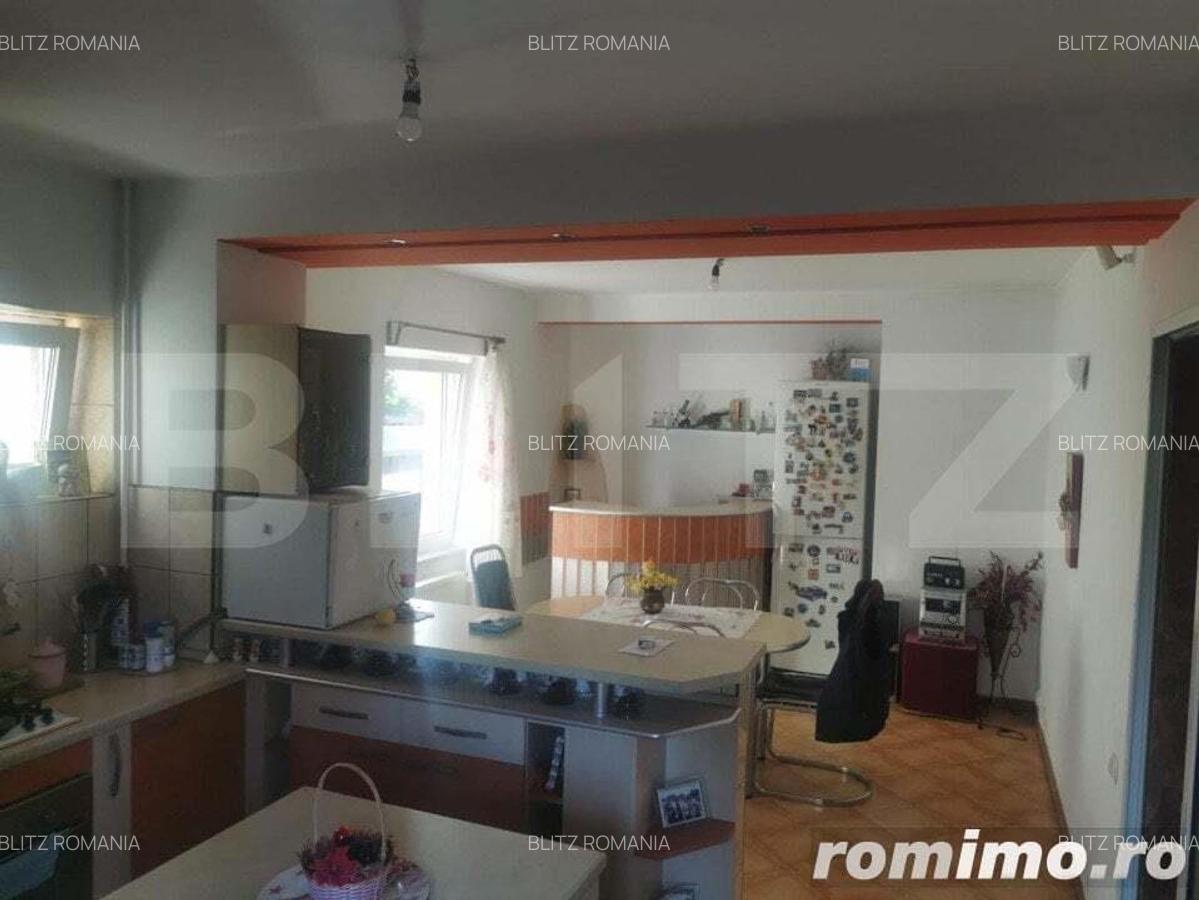 Casa 10 camere, 300 mp utili , teren 700 mp - 3