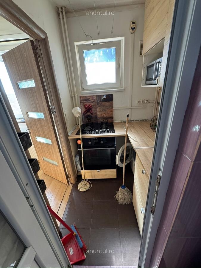 Bld 1 Decembrie, Titan - 7