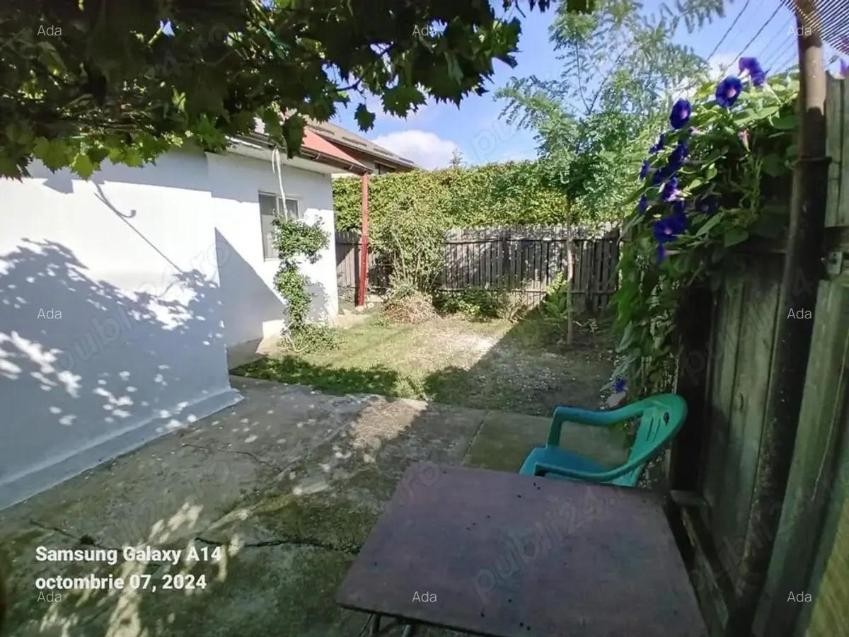 Vand casa cu 2 camere, 300 mp curte - 10