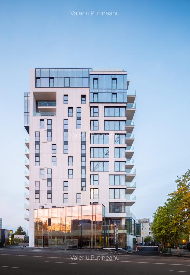Spatiu comercial de vanzare // ONE Herastrau Towers - 2