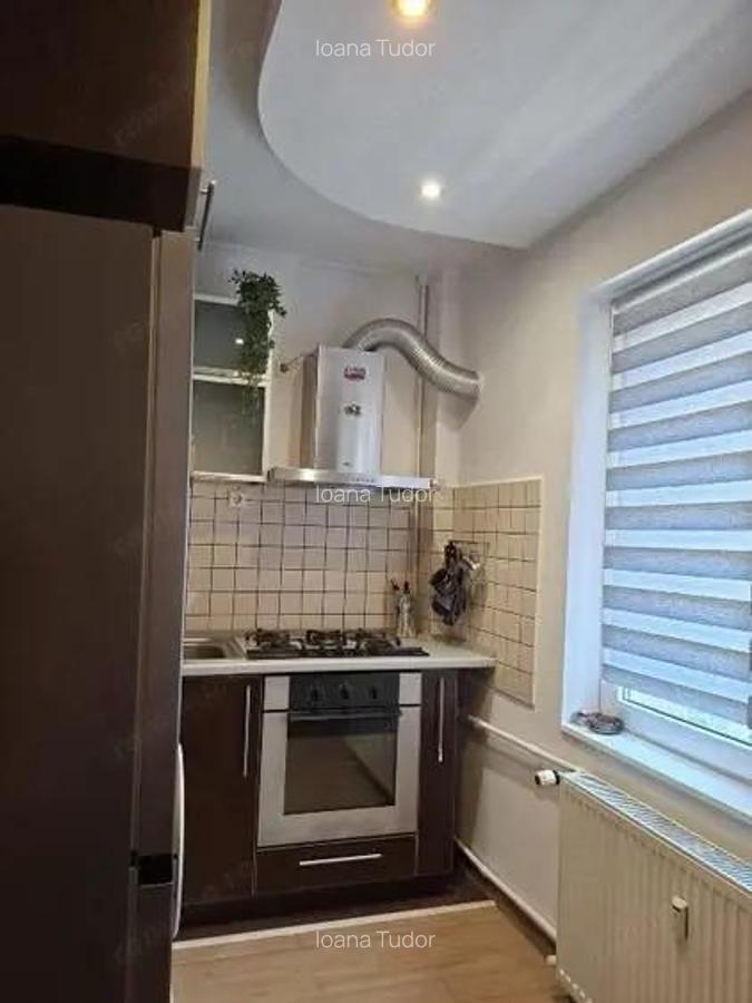 Garsoniera spatioasa cu balcon, etaj 2, Vitan, metrou Mihai Bravu - 7