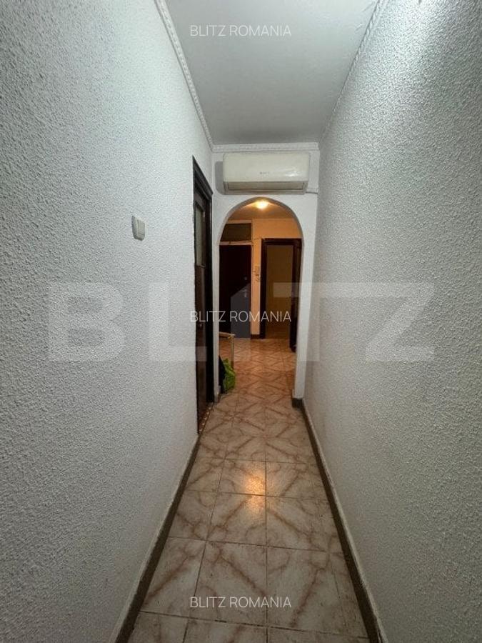 Apartament de vanzare, cu 3 camere, 70 mp, zona Piata Rahova - 8