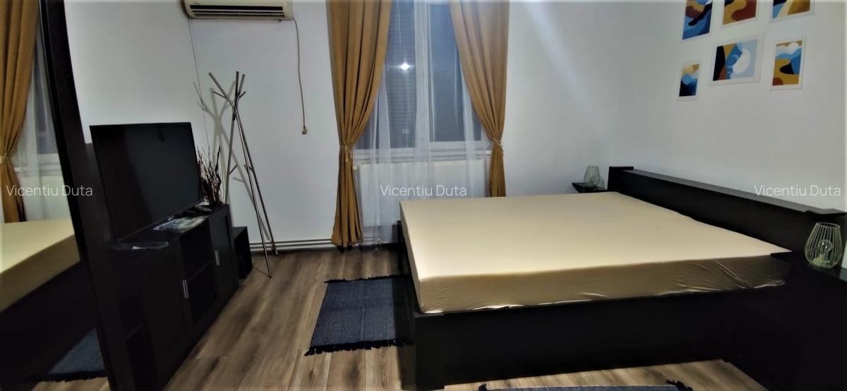 VAND APARTAMENT  DOUA CAMERE CU INTRĂRI SEPARATE - 27