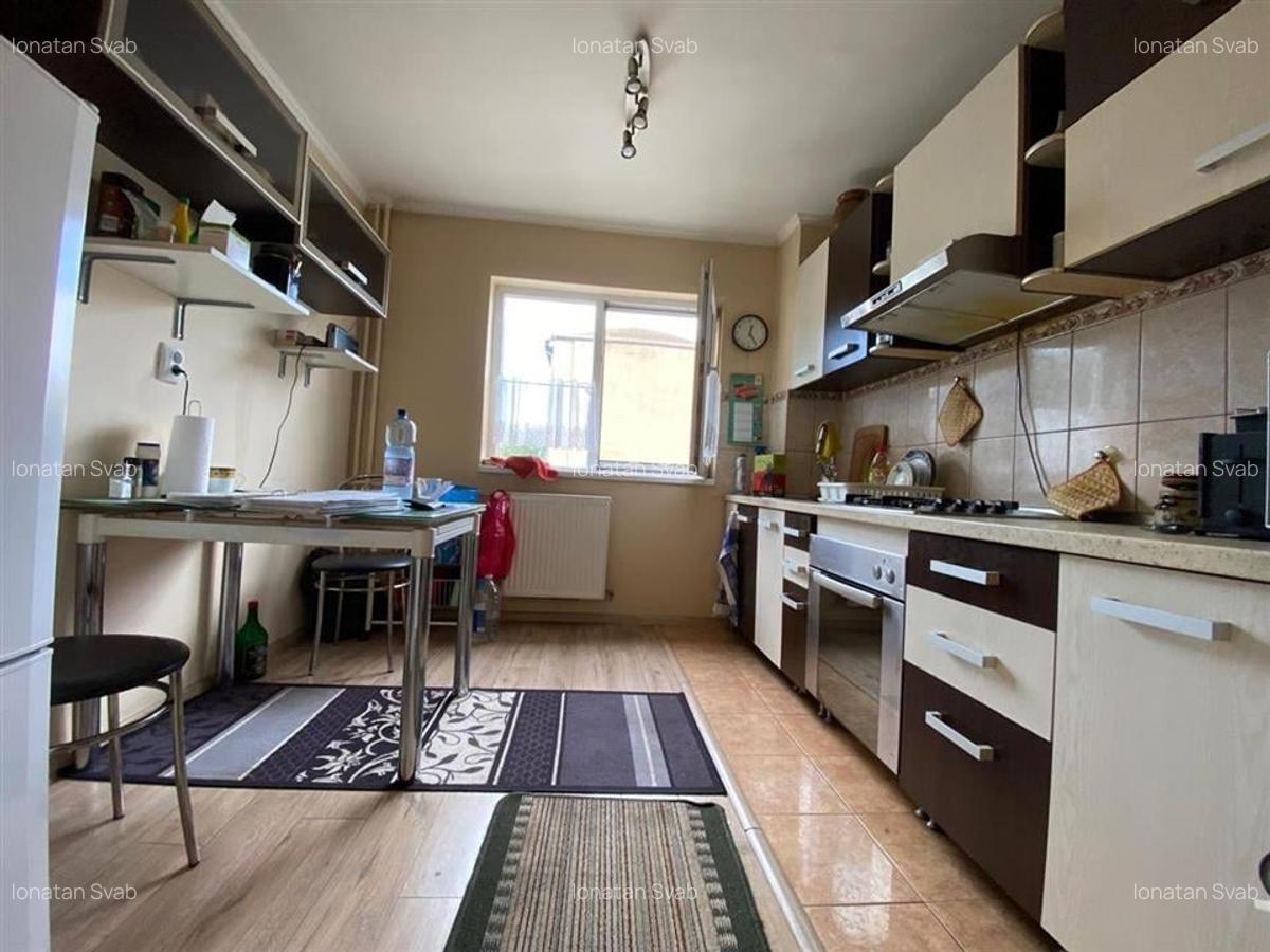RECO Apartament 3 camere Aleea Calinului etaj 2 - 4