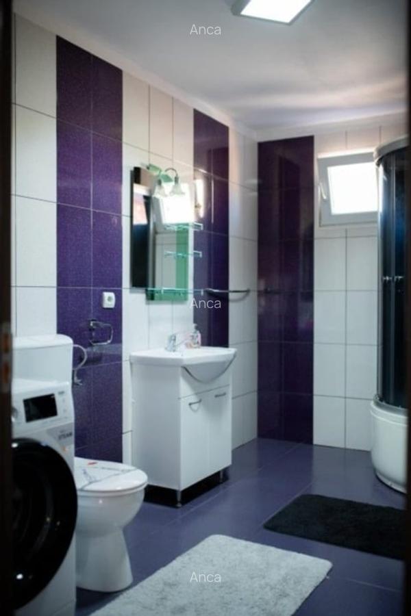 Casa pretabil doua famili - 4