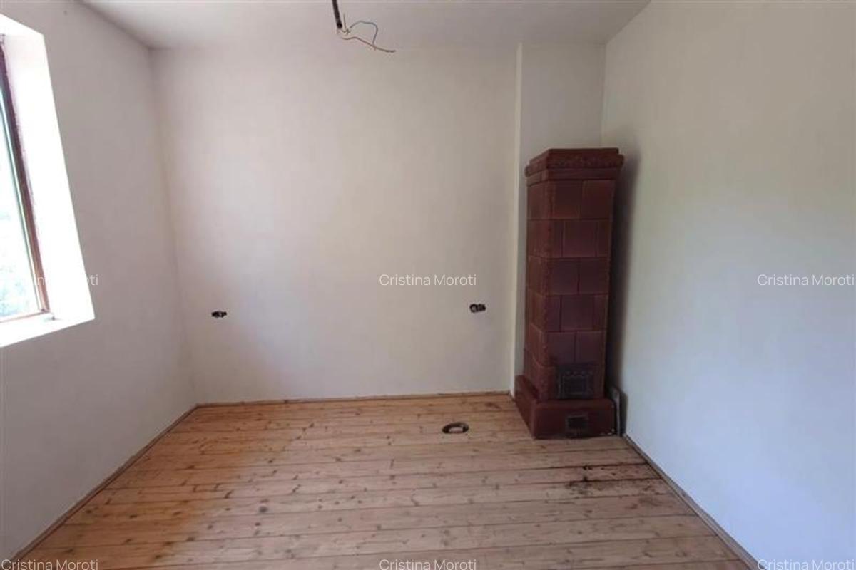 Casă cu 3 camere în Central - 8