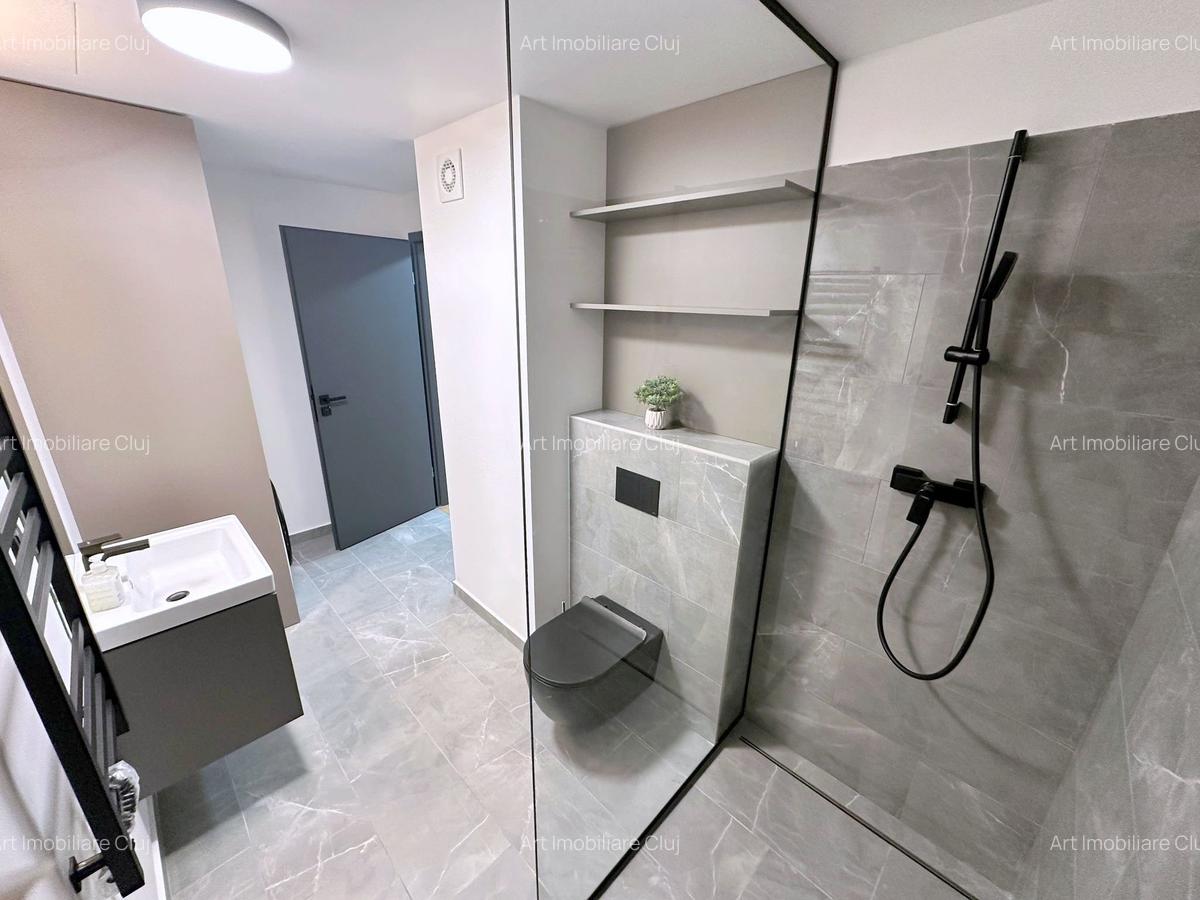 Apartament cu 2 camere semidecomandat, mobilat în Central - 12
