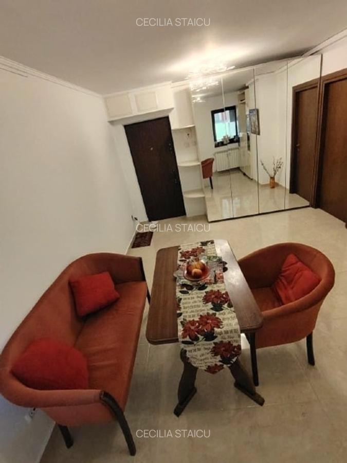 Proprietar, vand  ap 2 camere, 60 mp, et. 1, Calea Mosilor, plan secund - 2