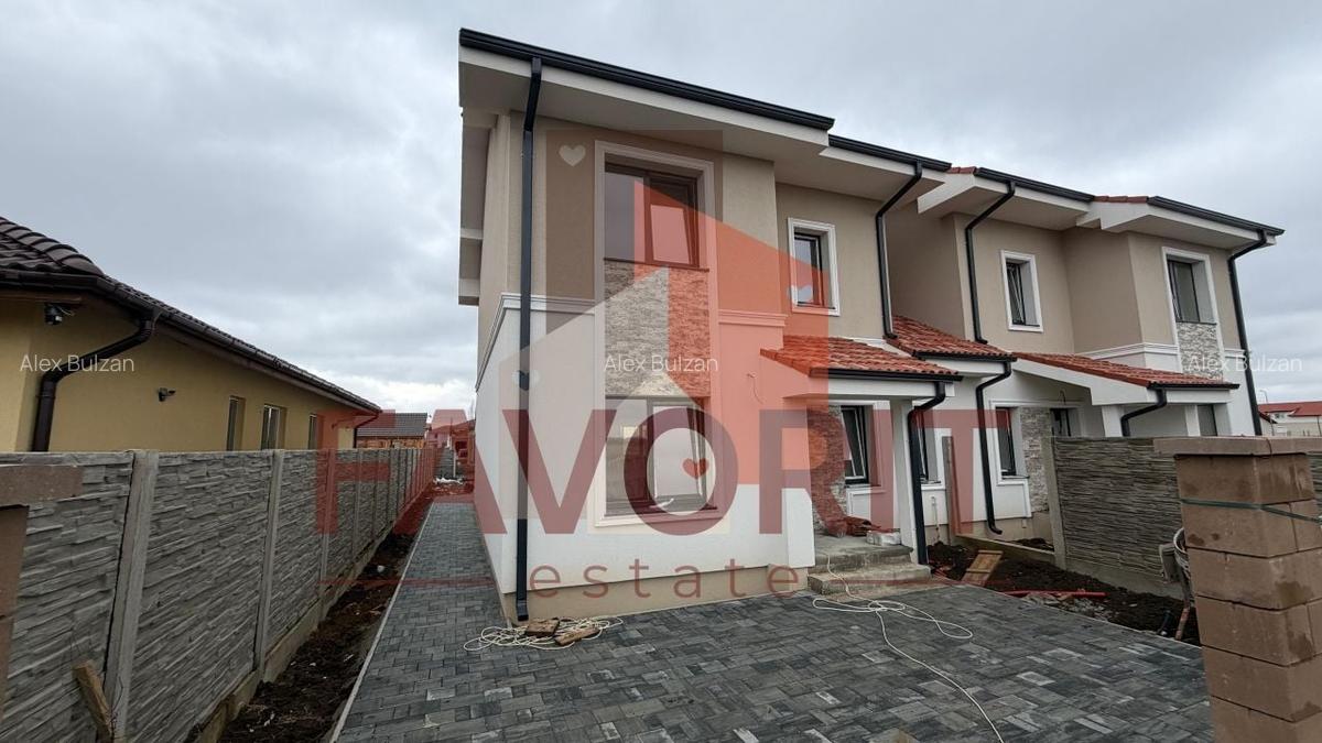 Duplex despartit | Inainte de Kaufland | Toate utilitatile | Curte amenajata - 1