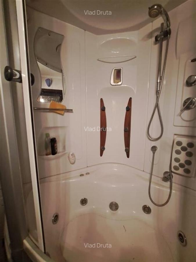 Apartament cu 3 camere decomandat în Bâlc - 8