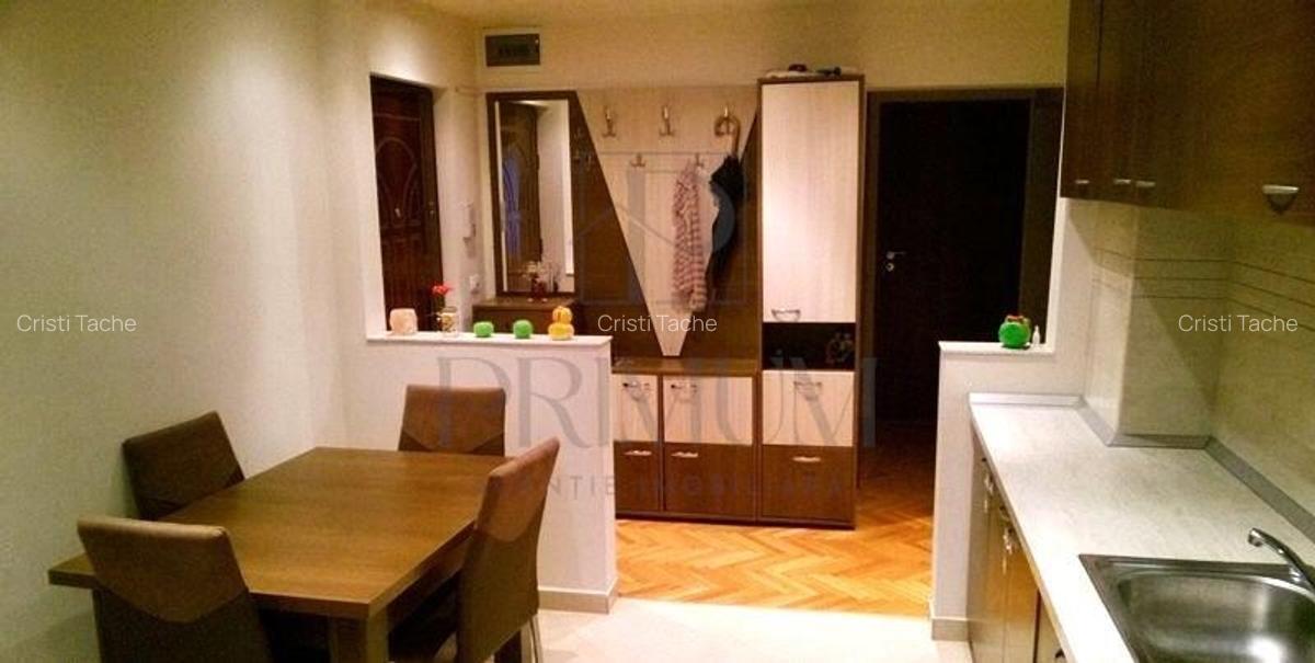 BUCOVINA - 3 camere - 2 bai - 2 balcoane - clima - decomandat - ETAJ 3 - 7