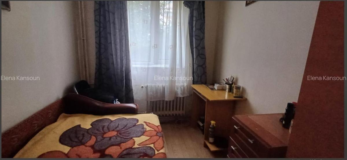 Apartament 3 camere decomandat,Noua - 8