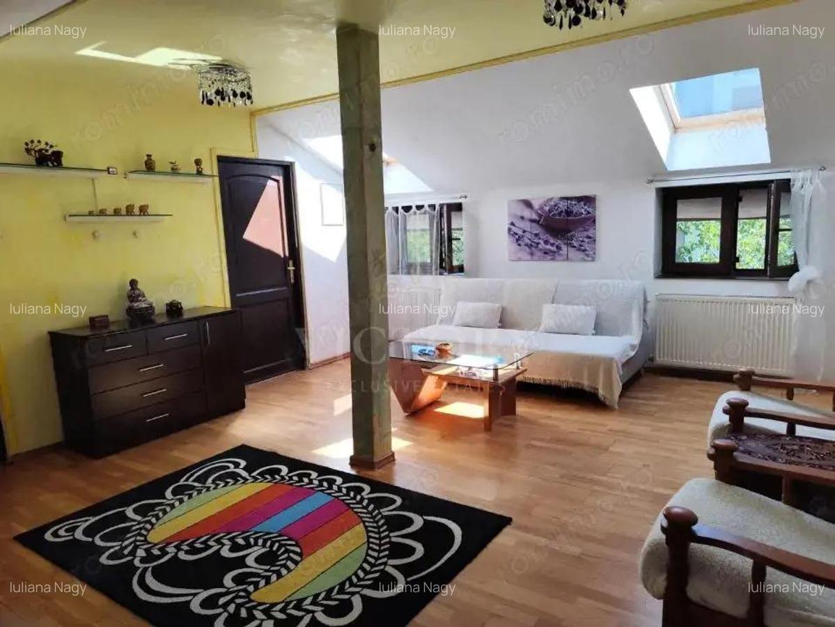 Apartament cochet intr-o vila interbelica - 1