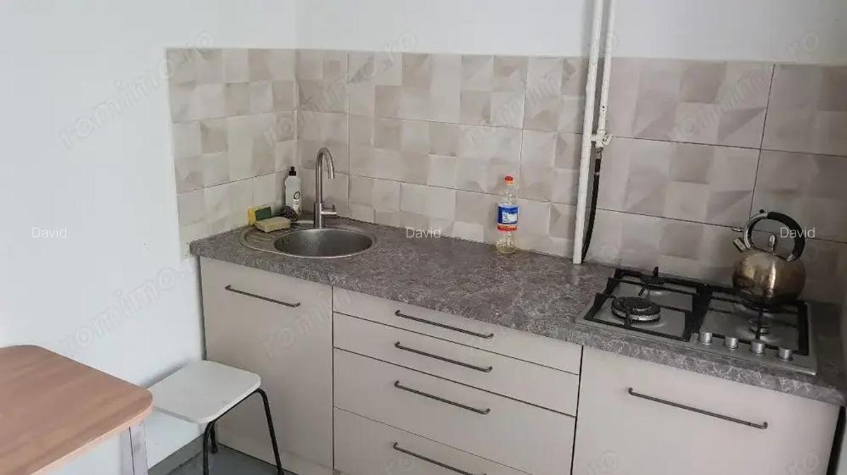Ofer spre inchiriere garsoniera in zona Drumul Taberei - 3