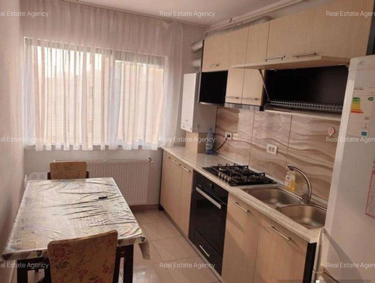 2 camere in zona Cetatii - 3