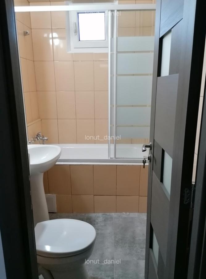Apartament 2 camere Moghioros - 9