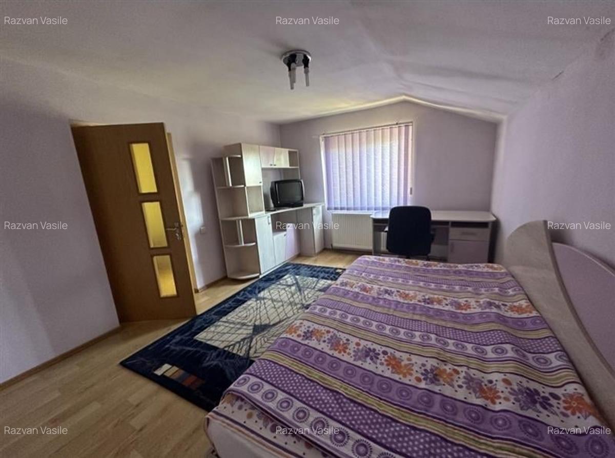 Casa cu 5 camere situata în Ploiesti, aproape de centrul orasului si de Pra - 5