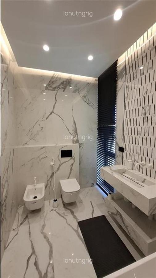 Casa Lux Iasi, Platoul Insorit Galata, S.u 171 mp, 0% Comision - 18