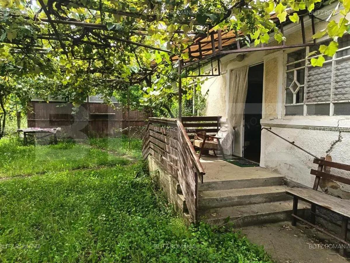 Casa de vanzare in zona linistita - 6