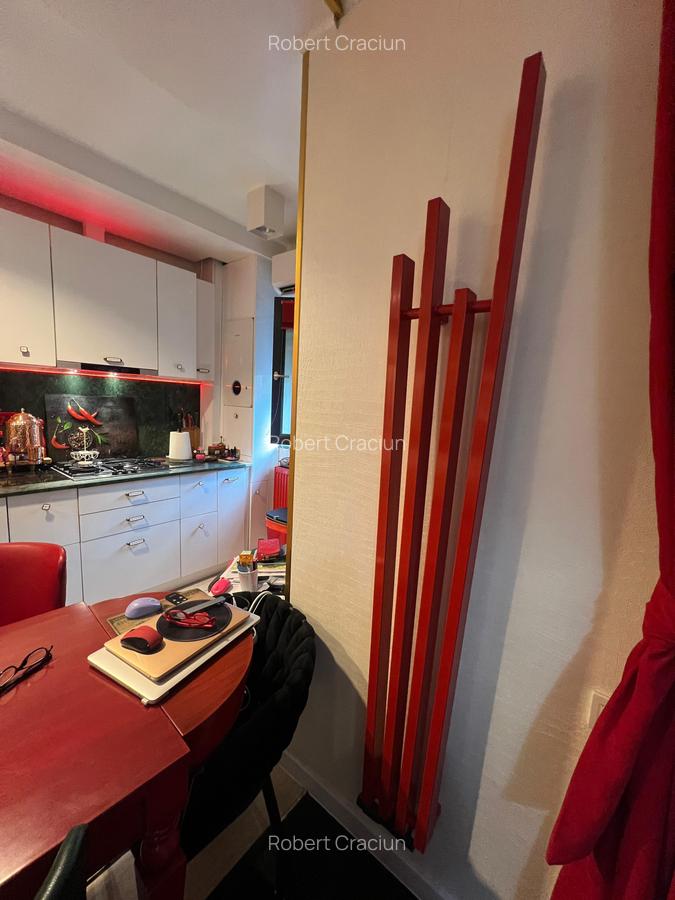 Vanzare Apartament cu 3 Cam | Mobilat / Utilat LUX - 2 Bai | 2 Loc Parcare | Box - 4