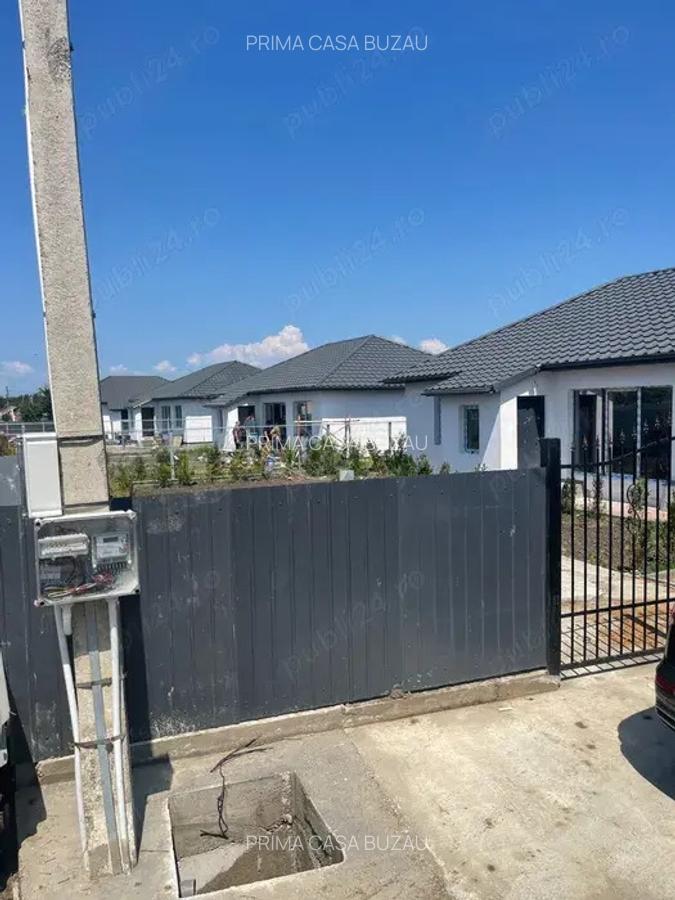 Casa noua comuna Posta Calnau BZ 90mp utili finisaje moderne Pret: 83.000 - 6