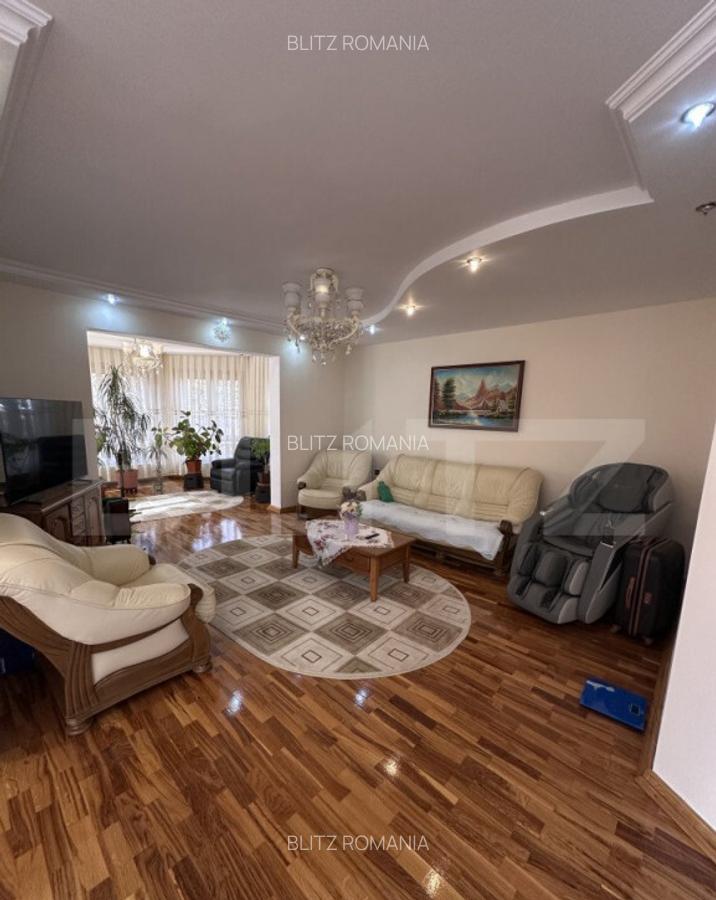 Casa spa?ioasa, 11 camere, 600 mp, teren 1450 mp, zona Li - 4