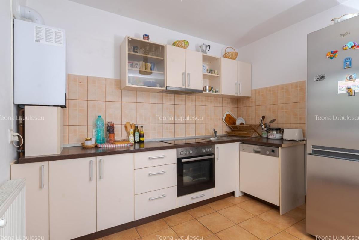 Casă cu 4 camere în Dumbrăvița - 21