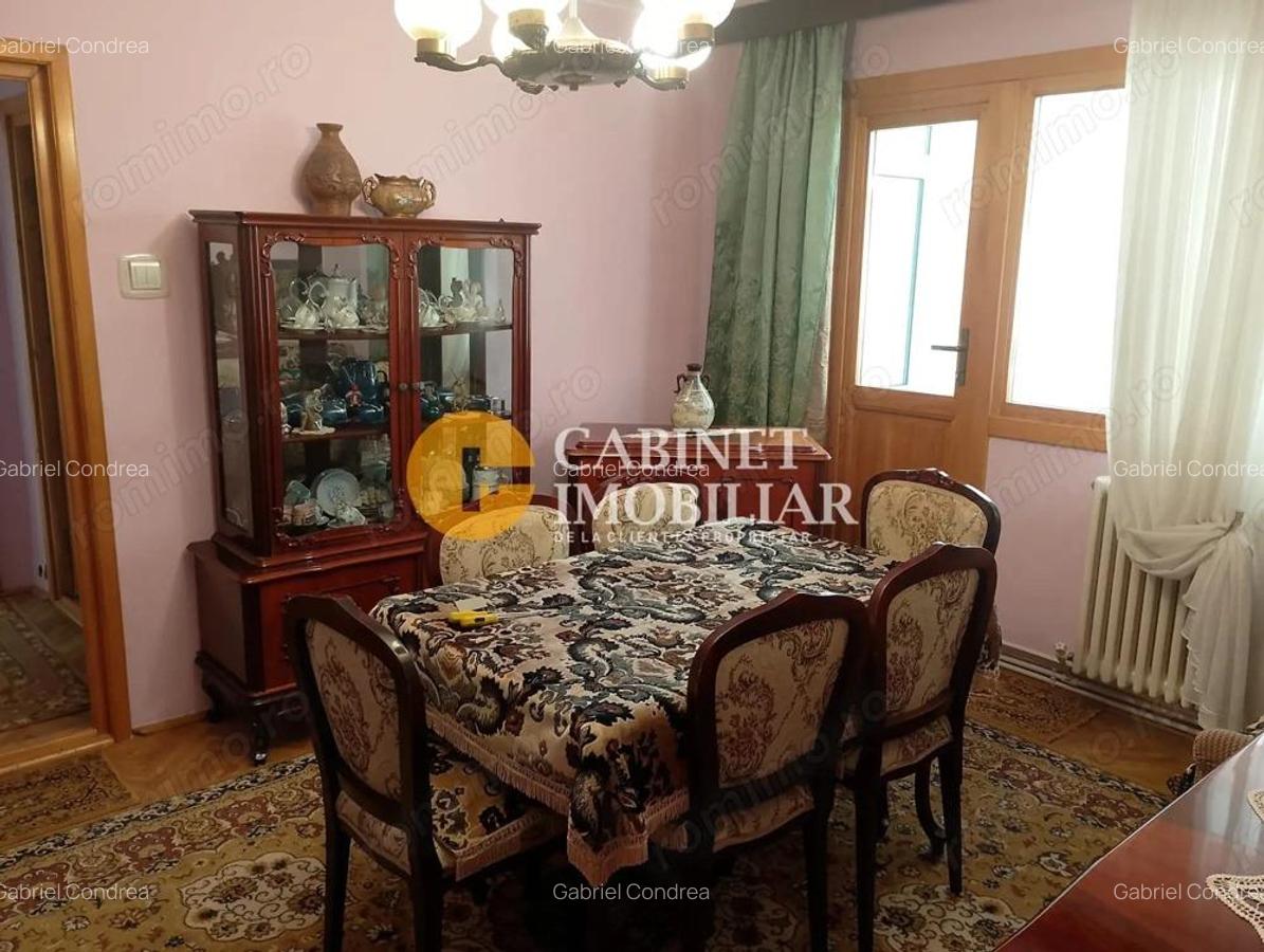 3 camere, etaj 1/4, foarte curat, liber! - 1 3 camere, etaj 1/4, foarte curat, liber! - 1