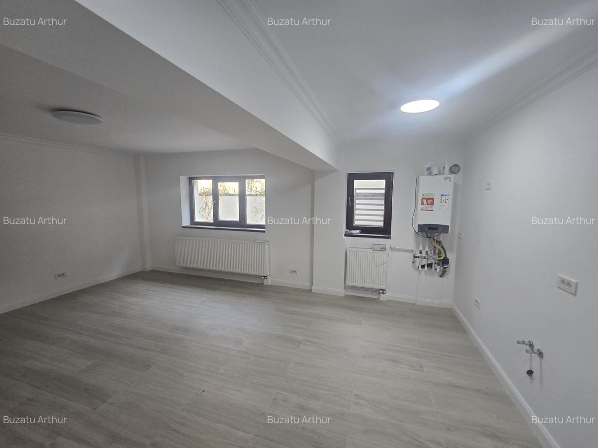 Damaroaia,Izbiceni,Curte proprie 60mp, Ocazie - 14